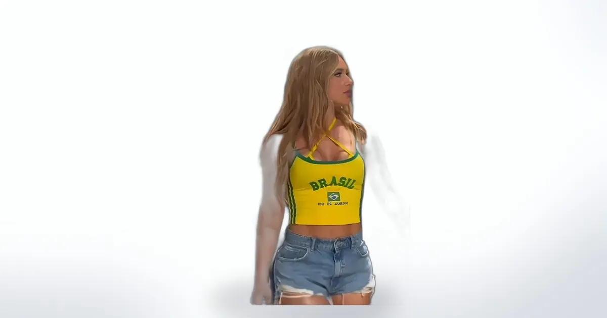 Estilo verde e amarelo com desconto: a Blusa Cropped Do Brasil Virgínia vale cada centavo?