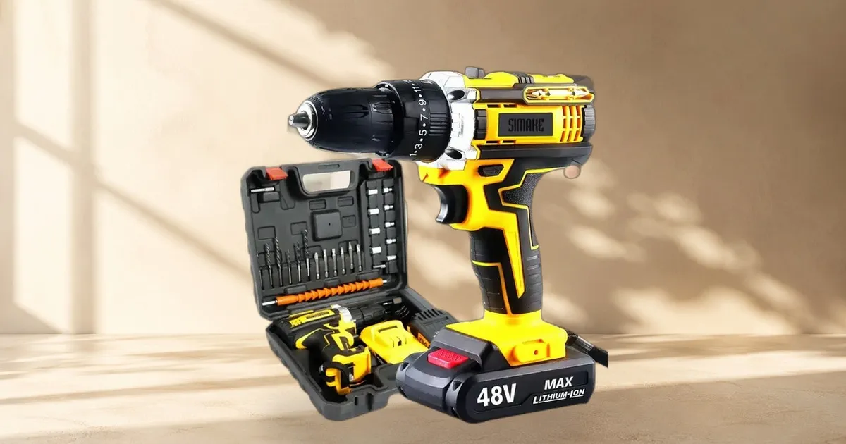 61% OFF: essa parafusadeira com 2 baterias e kit completo está custando menos de R$ 120