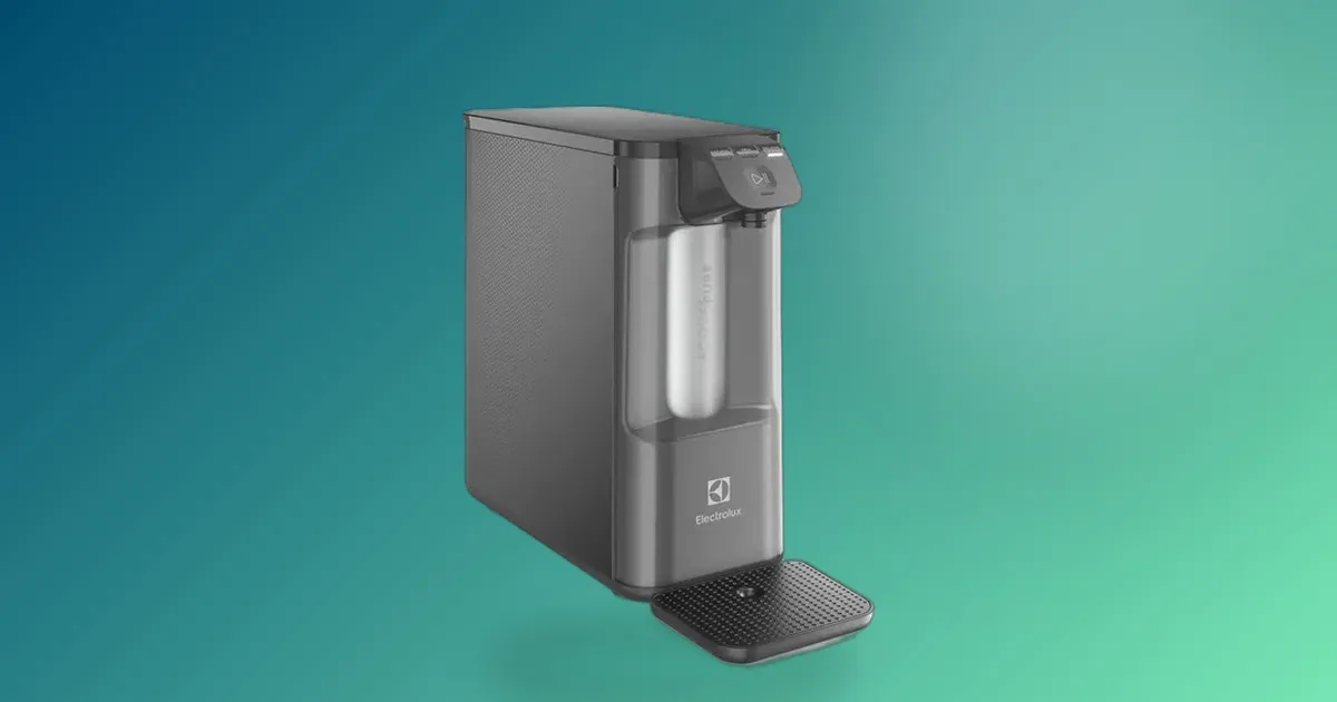 Água gelada na hora certa: o Purificador Electrolux PE12G está em conta e vale cada centavo